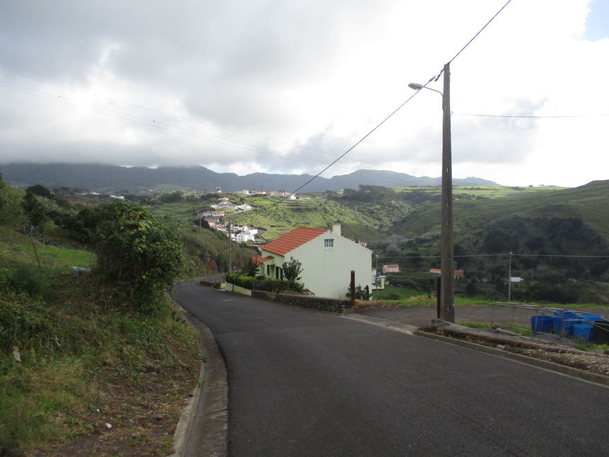paisaje típico de Santa María, camino de Almagreira