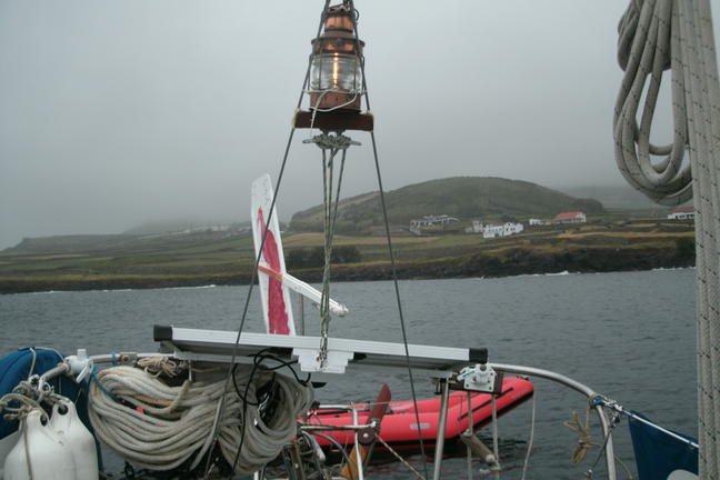 Xebec fondeado en el puerto de la Barra