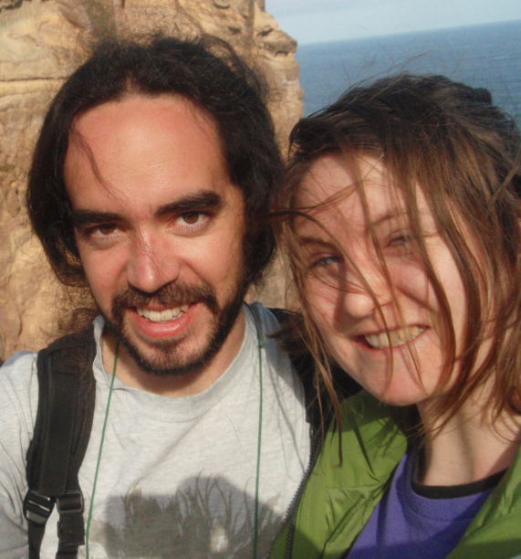 Sara y Nacho en la punta de San Lorenzo de Madeira