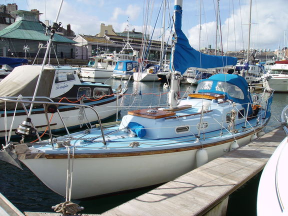 Mi barco en Sutton Harbour, Plymouth