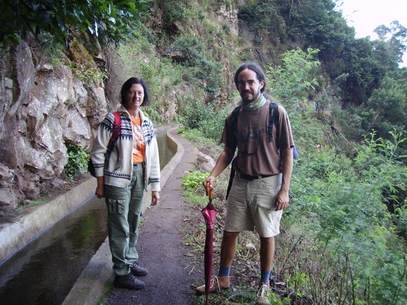 Nacho Vidal en la levada de Monte a Camacha en Madeira