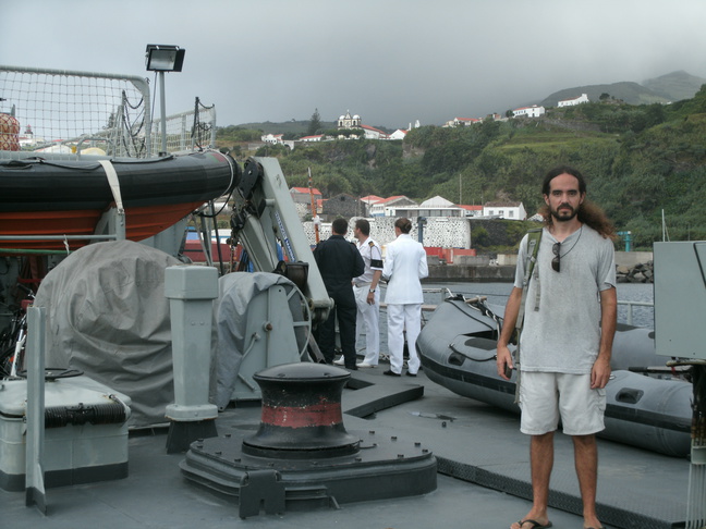 Nacho el marinero a bordo de la corveta João Roby