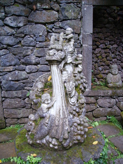 El Dragón de Agua del Jardín Monte Palace de Madeira