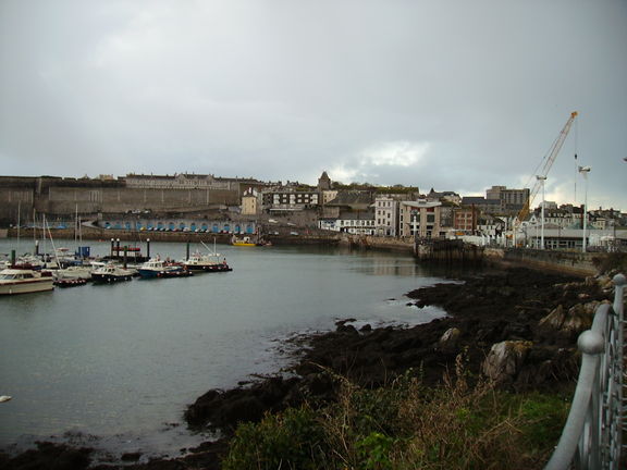 La entrada a Sutton Harbour