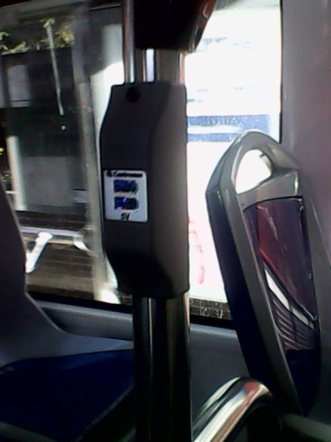 tomas usb en un autobús de Valladolid