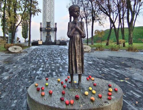 Estatua de Gretel