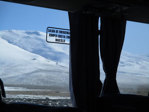 La estepa patagónica helada vista desde el autobús