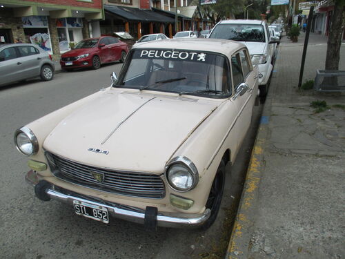 Peugeot 404 en Esquel