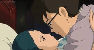Naoko Y Jiro a punto de besarse en la cama