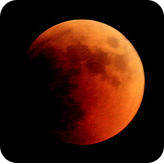 La luna de abril enrojecida por el dragón de primavera